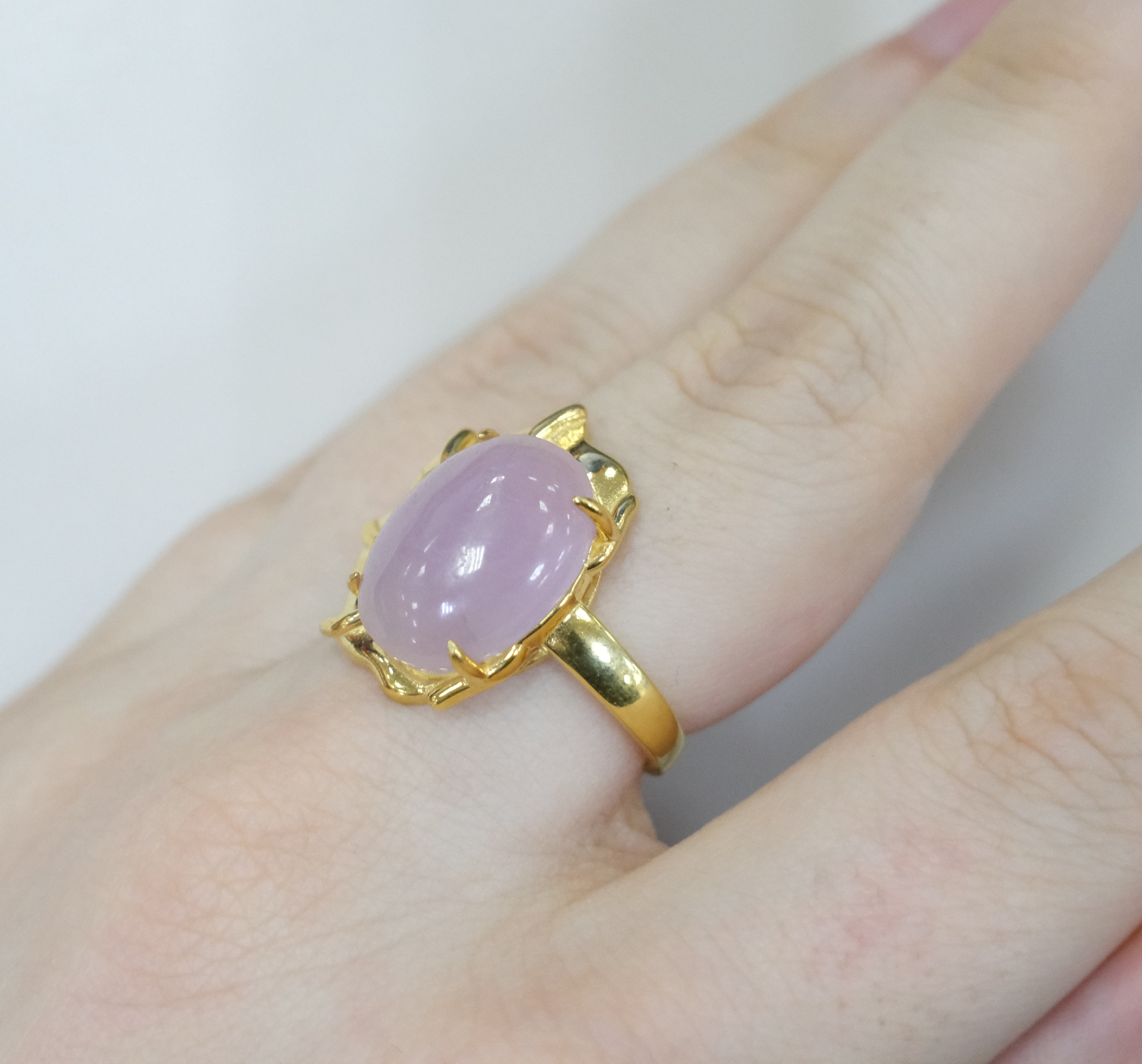 Серебряное кольцо с кунцитом